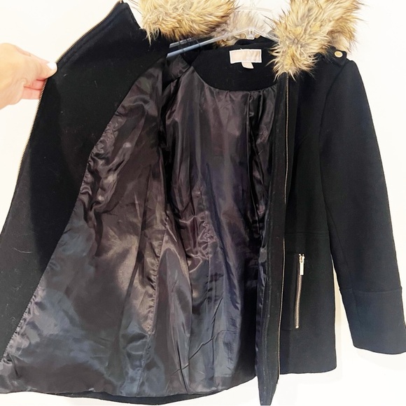 Michael Kors Black Wool Parka Fur Hood Coat Gold Hardware Size 14 Mid Length - Picture 9 of 14
